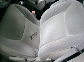 2005 TOYOTA SIENNA, SILVER, LE MODEL, 3.3L, FWD, AT.  Z26278